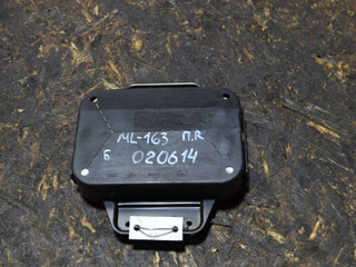 подушка безопасности дверная Mercedes-Benz M-Класс W163 2001, A1638600605