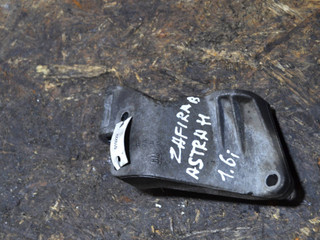 кронштейн генератора Opel Astra G (1998 - 2009), 1.6 л., бензин, МКПП, 90571112