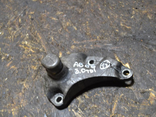 кронштейн двигателя Audi A6 4F/C6 2005, 3.0 л., дизель, седан, 4F0199343F