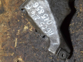 кронштейн двигателя Audi A6 4B/C5 [рестайлинг] 2001, 2.4 л., бензин, 8D0199307G