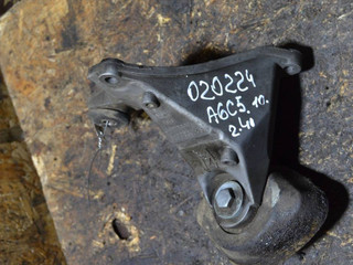 кронштейн КПП Audi A6 4B/C5 [рестайлинг] 2001, 2.4 л., бензин, 8D0199114S