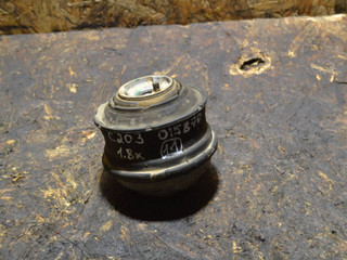 подушка крепления двигателя Mercedes-Benz C-Класс W203/S203/CL203 (2000 - 2004), 1.8 л., Kompr, бензин, МКПП