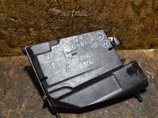 корпус воздушного фильтра Mercedes-Benz M-Класс W164 (2005 - 2008), 3.0 л., CDi, OM 642.940, дизель, АКПП, A6420902001