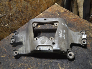 кронштейн КПП Audi A6 4F/C6 (2004 - 2008), 2.0 л., TDi, дизель, 8K0399115T