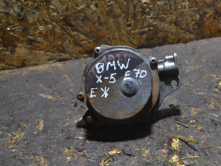 насос вакуумный BMW X5 E70 (2006 - 2010), 3.0 л., дизель