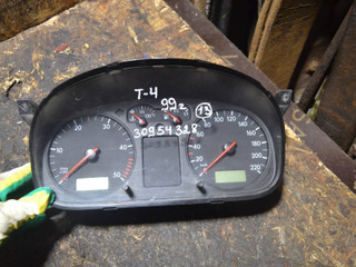 щиток приборов (приборная панель) Volkswagen Transporter T4 1999, 2.5 л., дизель, 7D0920803B