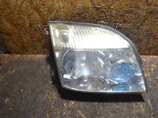фара правая Nissan X-Trail T30 (2000 - 2004), 2.2 л., дизель