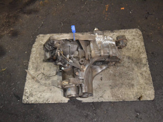 КПП механическая (МКПП) Volkswagen Transporter T4 (1990 - 2003), 2.5 л., дизель, DXZ