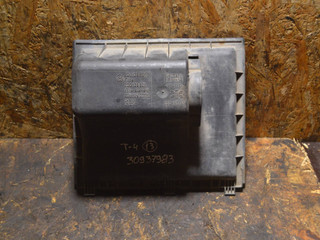 корпус воздушного фильтра Volkswagen Transporter T4 (1990 - 2003), 2D0129601G