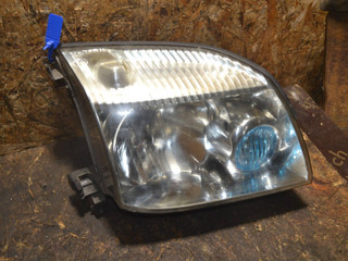 фара правая Nissan X-Trail T30 (2000 - 2004), 2.2 л., дизель