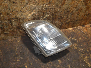 поворотник правый Nissan X-Trail T30 (2000 - 2004), 2.2 л., дизель
