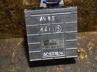 блок управления двигателем Audi A4 B5 (1994 - 1999), 1.6 л., бензин, 8D0907557B