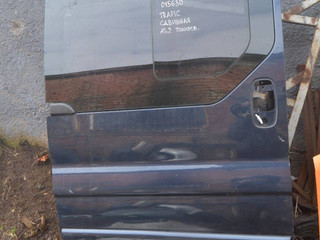 дверь сдвижная Renault Trafic 2 поколение (2001 - 2006)