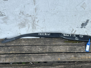 щеткодержатель (поводок стеклоочистителя, дворник) BMW 5 серия F07/F10/F11 (2009 - 2013), 7182459