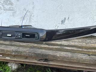 накладка на торпедо (консоль) BMW 5 серия F07/F10/F11 (2009 - 2013), 3.0 л., бензин, седан, 9192936