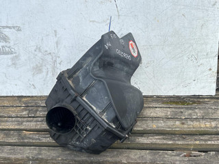 корпус воздушного фильтра BMW 5 серия F07/F10/F11 (2009 - 2013), 3.0 л., бензин, седан