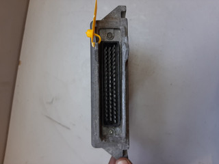 блок управления двигателем Peugeot 106 1 поколение 1994, 1.4 л., бензин, хетчбэк 5 дв., 9630181180