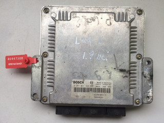 блок управления двигателем Renault Laguna 2 поколение 2001, 1.9 л., дизель, хетчбэк 5 дв., 0281011324