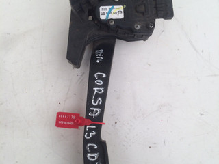 педаль Opel Corsa B 1998, 1.3 л., бензин, хетчбэк 5 дв.