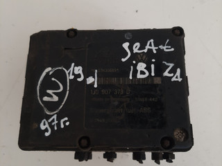 блок ABS SEAT Ibiza 2 поколение 1997, 1.9 л., дизель, хетчбэк 5 дв., 7M0614111P