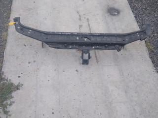 передняя панель крепления облицовки (телевизор) Renault Espace 4 поколение 2003, 2.0 л., бензин