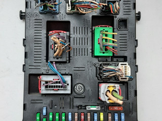 блок комфорта Peugeot 307 1 поколение 2004, 1.6 л., дизель, 9661940480