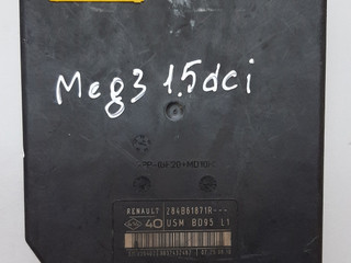 блок предохранителей Renault Megane 3 поколение 2010, 1.5 л., дизель, 284B61871R
