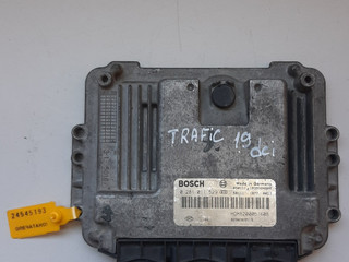 блок управления двигателем Renault Trafic 2 поколение 2004, 8200051608