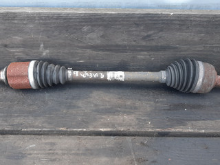 полуось передняя левая (приводной вал, ШРУС) Renault Megane 3 поколение 2009, 1.5 л., дизель, 8200725499