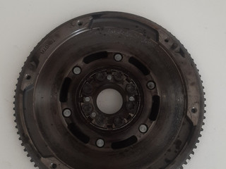 комплект сцепления Toyota Avensis 2 поколение (T250) 2004, 2.0 л., дизель, 134500G010