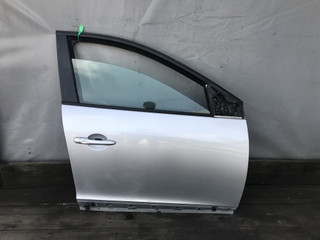 дверь передняя правая Renault Megane 3 поколение 2011, универсал