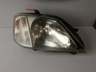 фара правая Renault Logan 1 поколение [рестайлинг] (2009 - 2012), 8200211006
