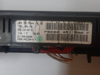 щиток приборов (приборная панель) Renault Scenic 2 поколение (2003 - 2006), P8200451506F
