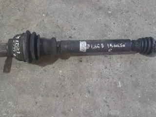 полуось передняя правая (приводной вал, ШРУС) Renault Laguna 2 поколение 2002, 1.9 л., дизель, 5МКПП