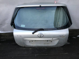 крышка багажника (дверь 3-5) Toyota Corolla 9 поколение E120 [рестайлинг] (2004 - 2007)