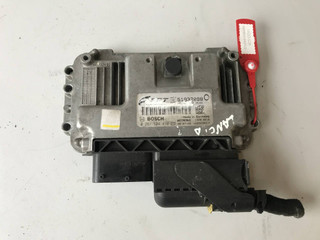 блок управления двигателем Lancia Delta 3 поколение (2008 - 2014), 51832098, 0261S04410