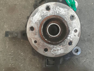 ступица передняя правая Renault Scenic 3 поколение 2012, 1.6 л., дизель