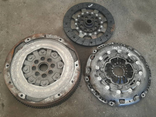комплект сцепления Renault Laguna 3 поколение (2007 - 2012), 2.0 л., дизель, 8200907219