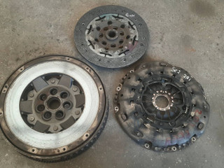 комплект сцепления Renault Scenic 2 поколение (2003 - 2006), 2.0 л., бензин, 8200359036