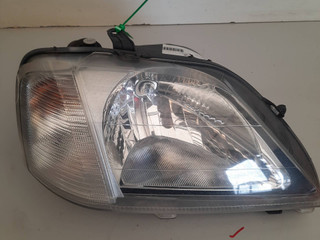 фара правая Renault Logan 1 поколение (2004 - 2009), 8200211006