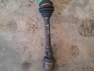 полуось передняя левая (приводной вал, ШРУС) Peugeot 406 1 поколение (1995 - 1999), 1.8 л., бензин