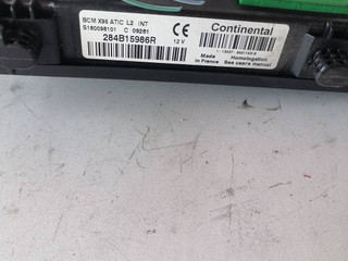блок комфорта Renault Scenic 3 поколение (2009 - 2012), 284B15986R, S18009810, BCMX95