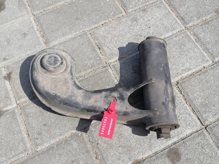 рычаг передний левый Mercedes-Benz E-Класс W210/S210 (1995 - 1999)