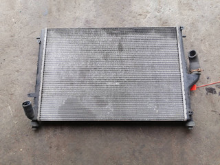 радиатор (основной) Renault Logan 1 поколение (2004 - 2009), 1.5 л., дизель