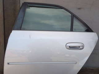 дверь задняя левая Cadillac CTS 1 поколение (2002 - 2007)