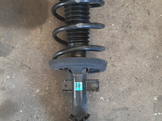 стойка передняя правая Renault Latitude 1 поколение (2010 - 2014), 2.0 л., дизель, АКПП, 543025835R