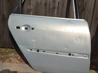 дверь задняя правая Renault Scenic 2 поколение (2003 - 2006)