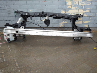 передняя панель крепления облицовки (телевизор) Renault Scenic 2 поколение (2003 - 2006)