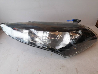 фара правая Renault Megane 3 поколение (2008 - 2014), 260103187R