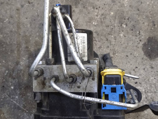 блок ABS Renault Grand Scenic 3 поколение [рестайлинг] (2012 - 2013), 476605724R